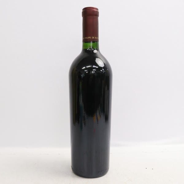 OPUS ONE(オーパスワン)2011 14% 750ml ※ラベル無し OPUS ONE(オーパスワン)2011 14% 750ml ※ラベル無し