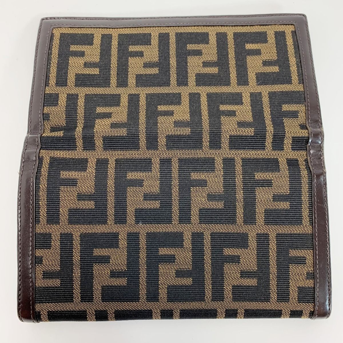 FENDI　フェンディ　長財布　ズッカ柄　美品　FFロゴ　キャンバス　レザー 楽天市場】【財布】FENDI フェンディ ズッカ柄 2つ折 長財布