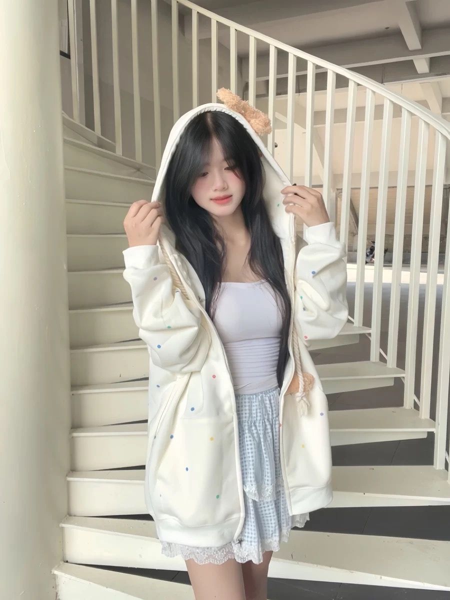 ジップアップパーカー