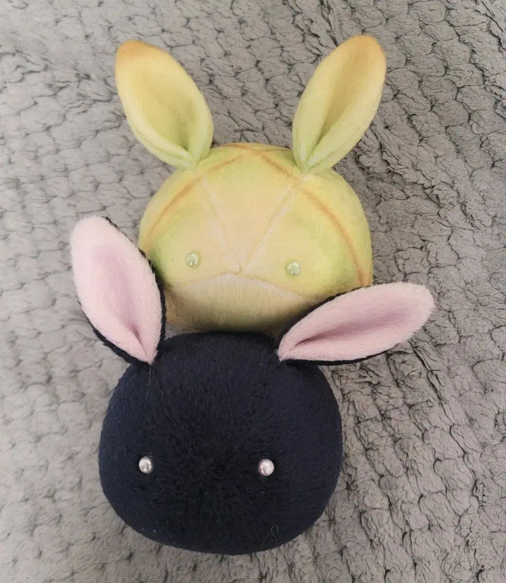 ミスター レール うさぎもち メロンパン ＆ 黒 ピンク