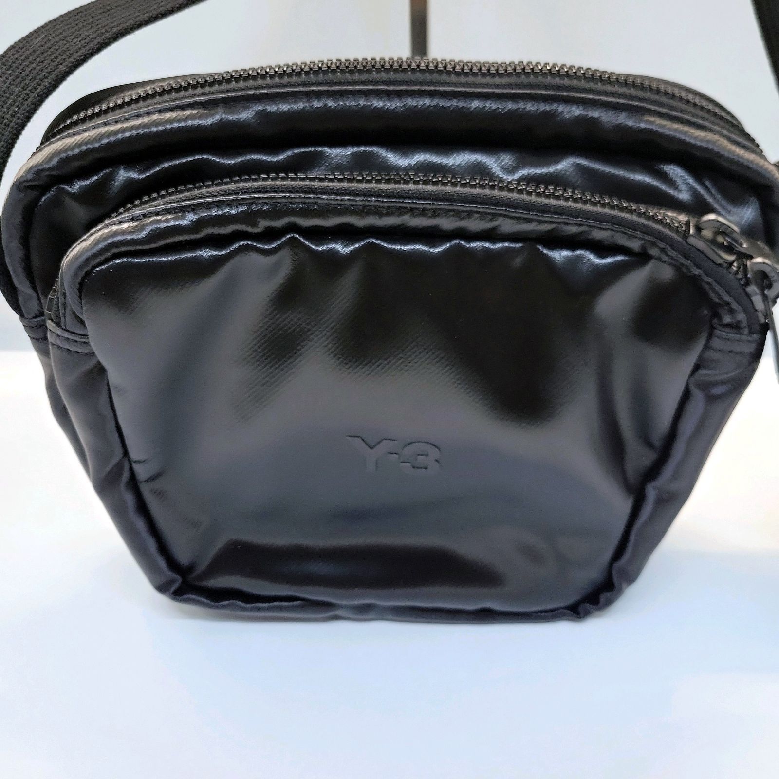 Y-3 クロスボディバッグ ショルダーバッグ ブラック メンズ レディース兼用 ij9901