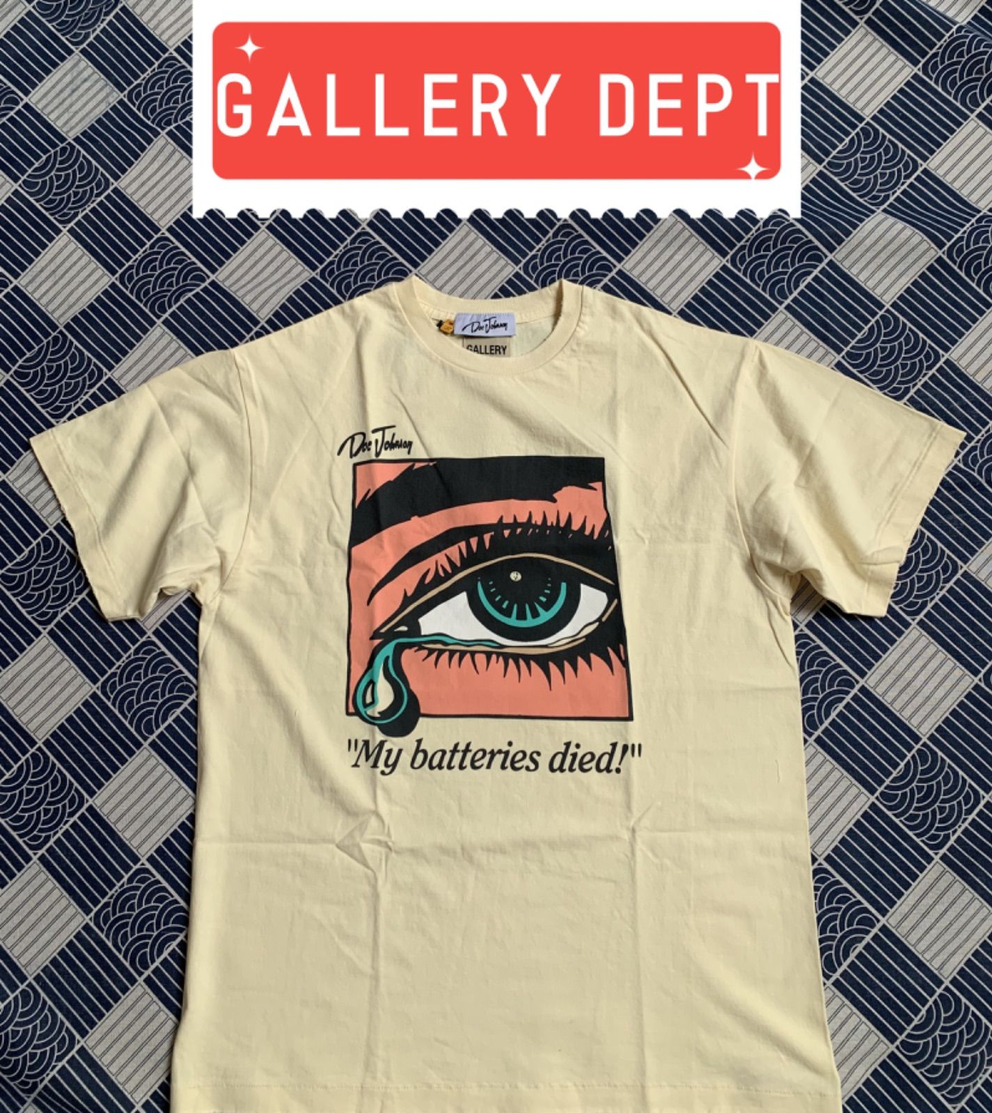 GALLERY DEPT.×DOC JOHNSON DEAD BATTERIESプリント半袖Tシャツ