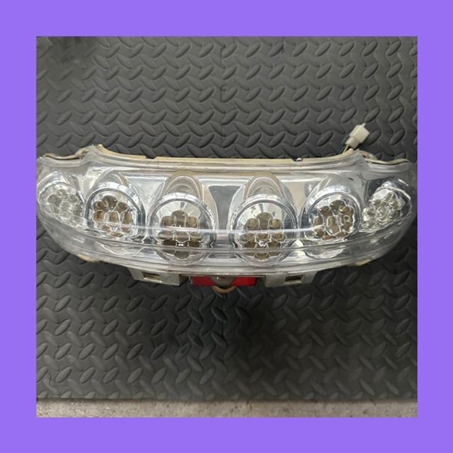 【中古・社外】ヤマハ マジェスティ C SG03J LEDテールランプ 部品8