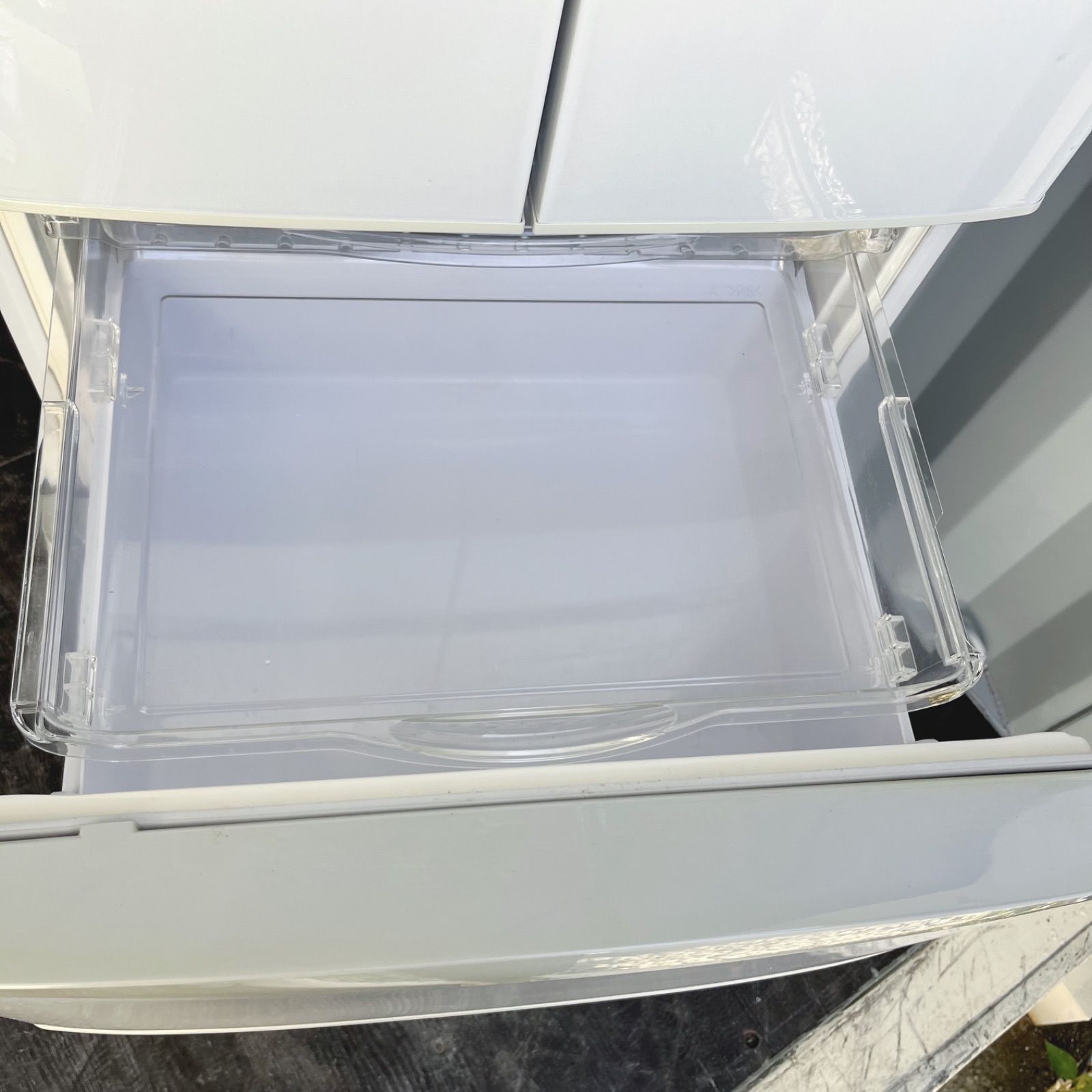 66取付無料！完動品！高性能日立自動製氷付き おしゃれホワイト6ドア