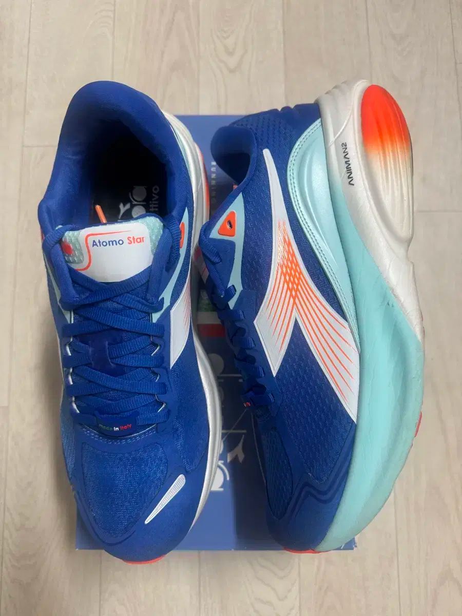 Diadora heritage ディアドラヘリテージ アトモ スター ランニングシューズ