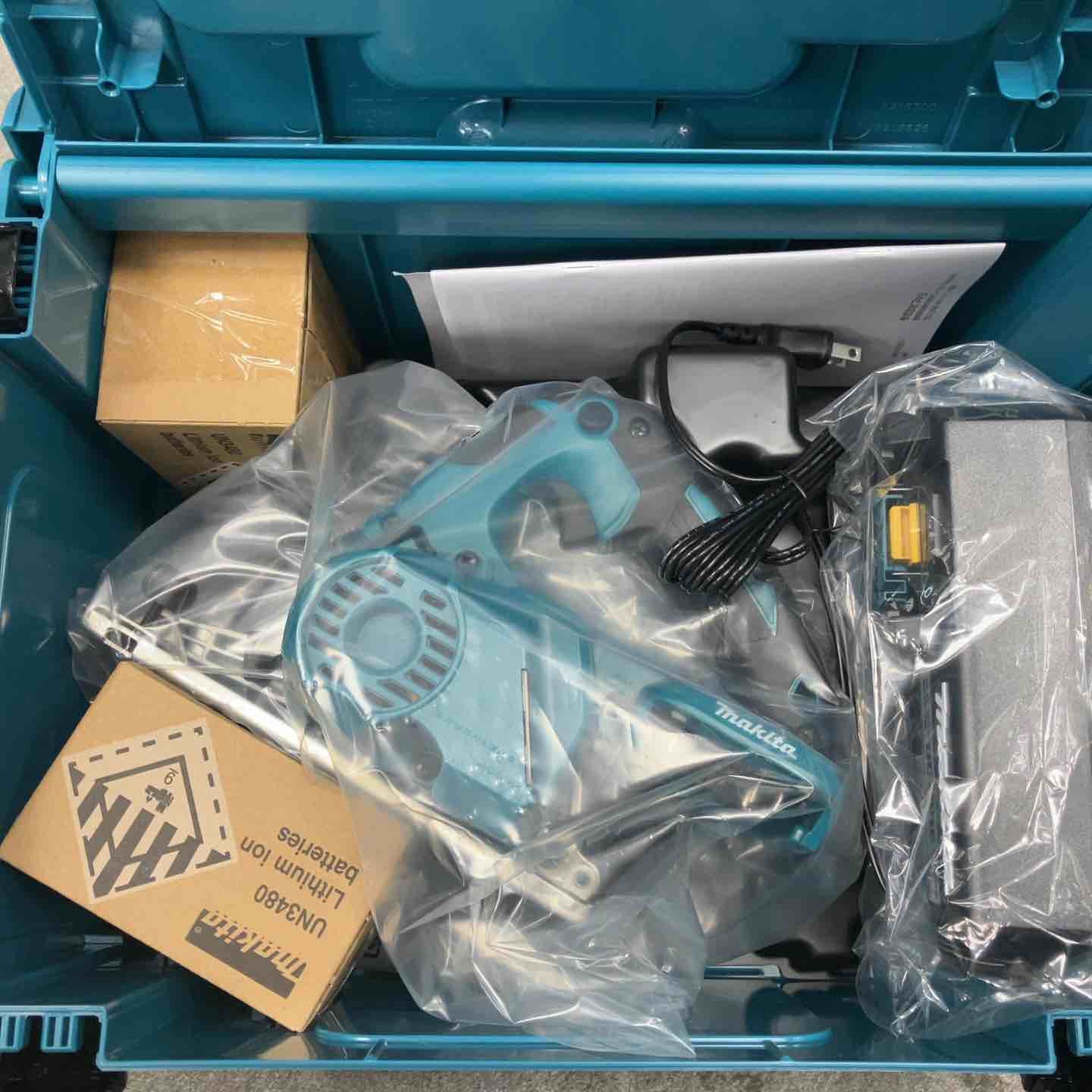 マキタ makita コードレスチップソーカッター CS553DRGXS 川崎店