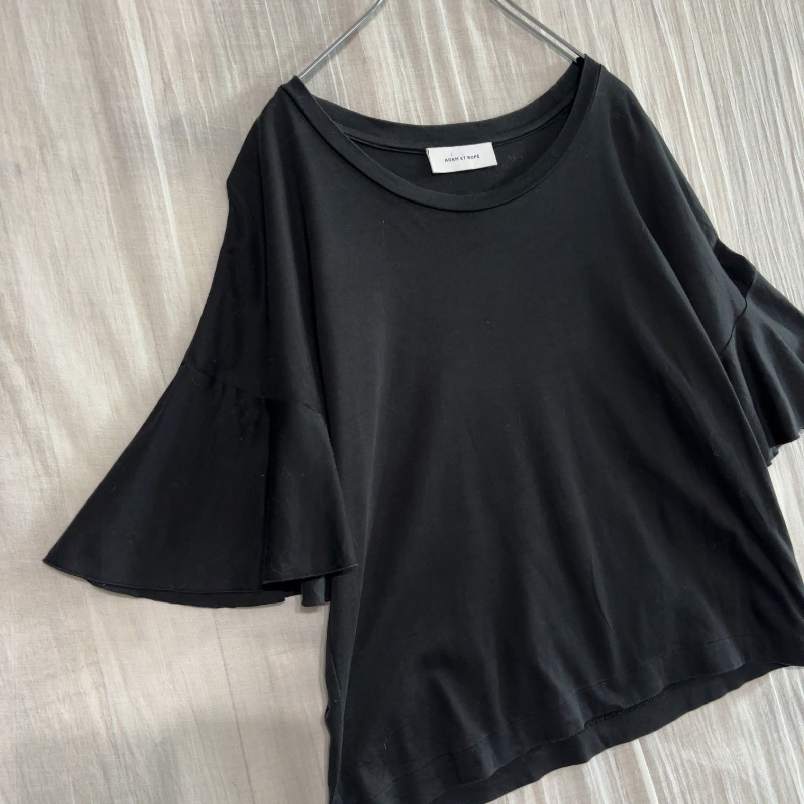 未使用タグ付　Adam et Rope'(アダムエロペ) ブラックTシャツ ADAM ET ROPE（アダムエロペ）Tシャツ・カットソー 黒 サイズ:F