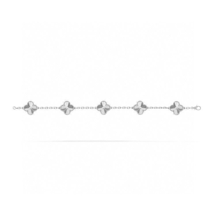 Van Cleef & Arpels ヴァン クリーフ＆アーペル VCAレーザーカット 五