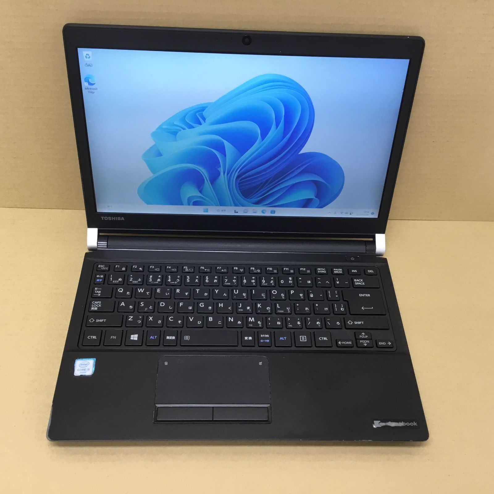 東芝 ノートパソコン DYNABOOK R73/B CI5(6300U)-2.4GHZ8GB256GB