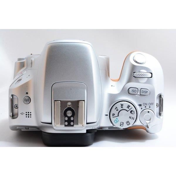 可愛いシルバー＆レンズ2個！❣️Canon EOS kiss X9 キヤノン Canon EOS Kiss X9 レンズセット 希少品 シルバー 美品