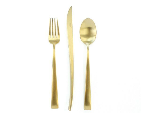 デュナ マットゴールド