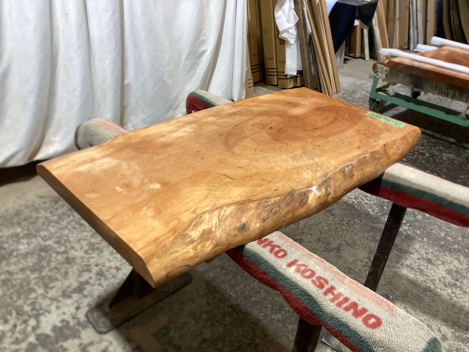 トチ9298 トチの木 一枚板無垢 乾燥材 1120x510-420x50mm カウンター 棚 テレビ台 カウンター センターテーブル 窓台 橡 栃