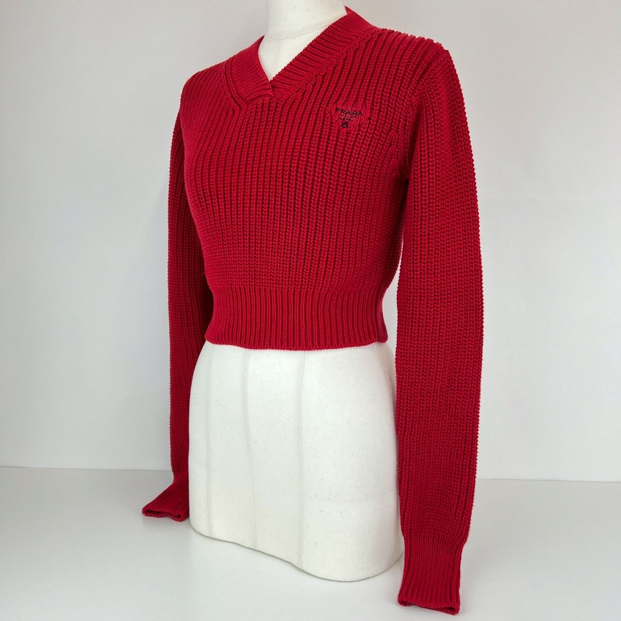 PRADA レッド 長袖ニットセーター 52 レッド（赤）系 XL以上