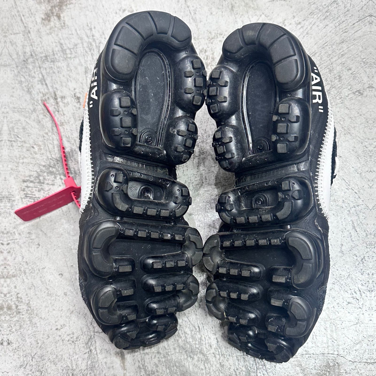 Off-White × Nike Air Vapormax 