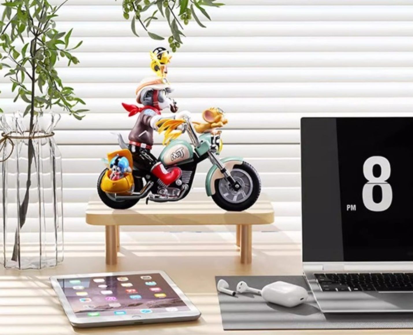 52TOYS トムとジェリー　フィギュア　レトロバイク　キャラクター　インテリア 楽天市場】【海外正規品】WarnerBros トムとジェリー レトロバイク