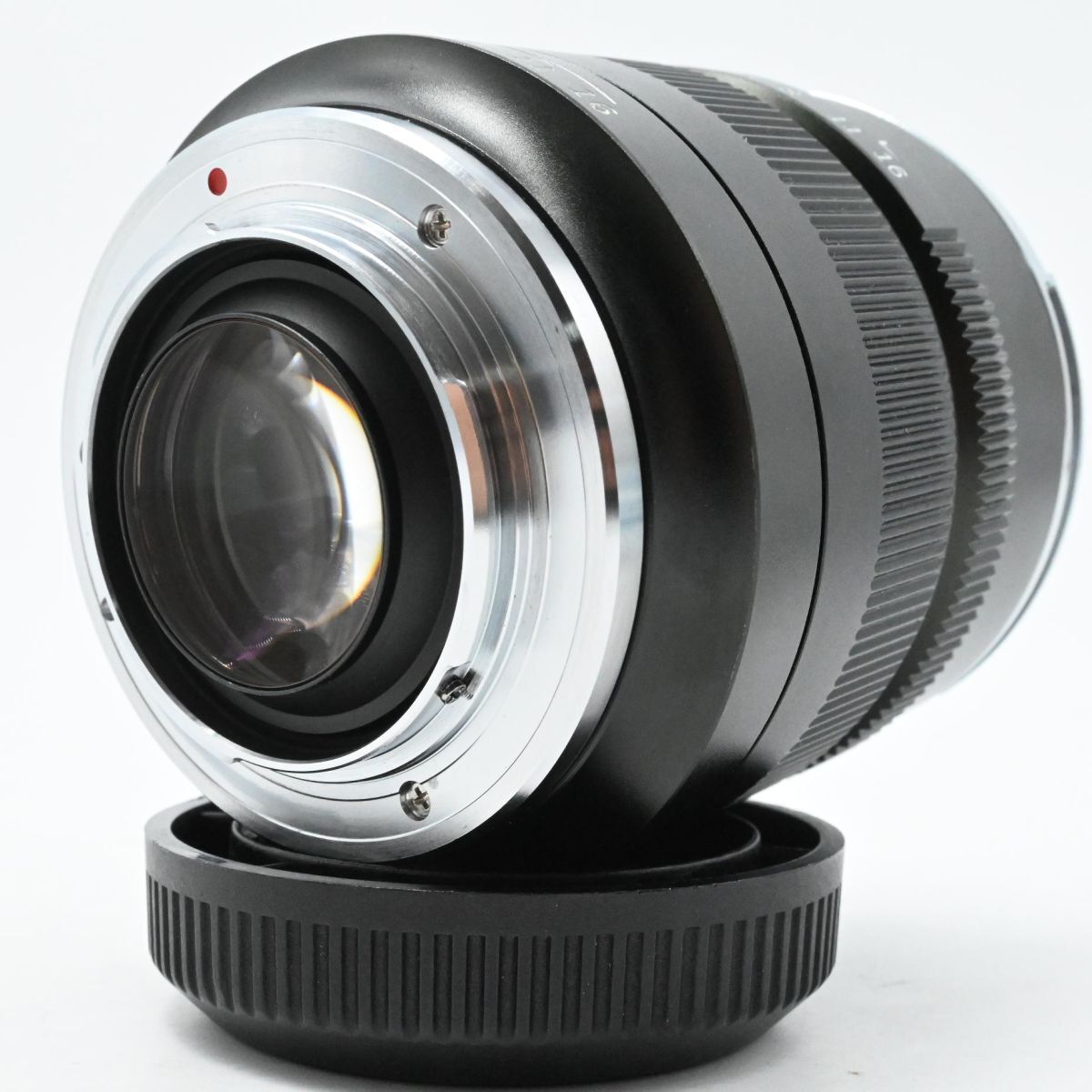 17mm F0.95