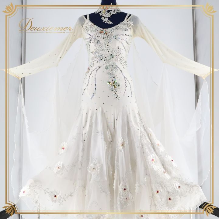 社交ダンス 衣装 ドレス ドレス ワンピース 白 フロート フリル シルバー デモ 競技 ダンス パーティ ホワイト系 おしゃれ 装飾 かわいい 上品 パーティドレス ステージ衣装 ダンスワンピース 花柄 美しい 感 M