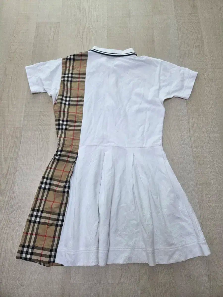 10 Y バーバリーキッズ ワンピース