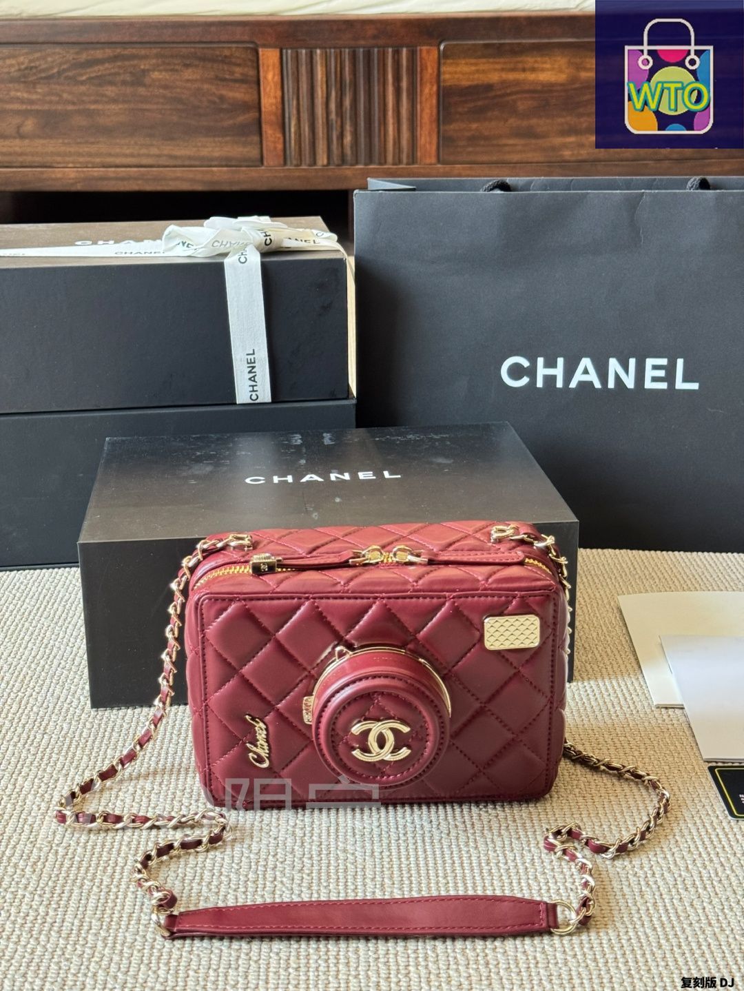 今日特価】Chanel シャネル 24s カメラバッグ ミラー付き