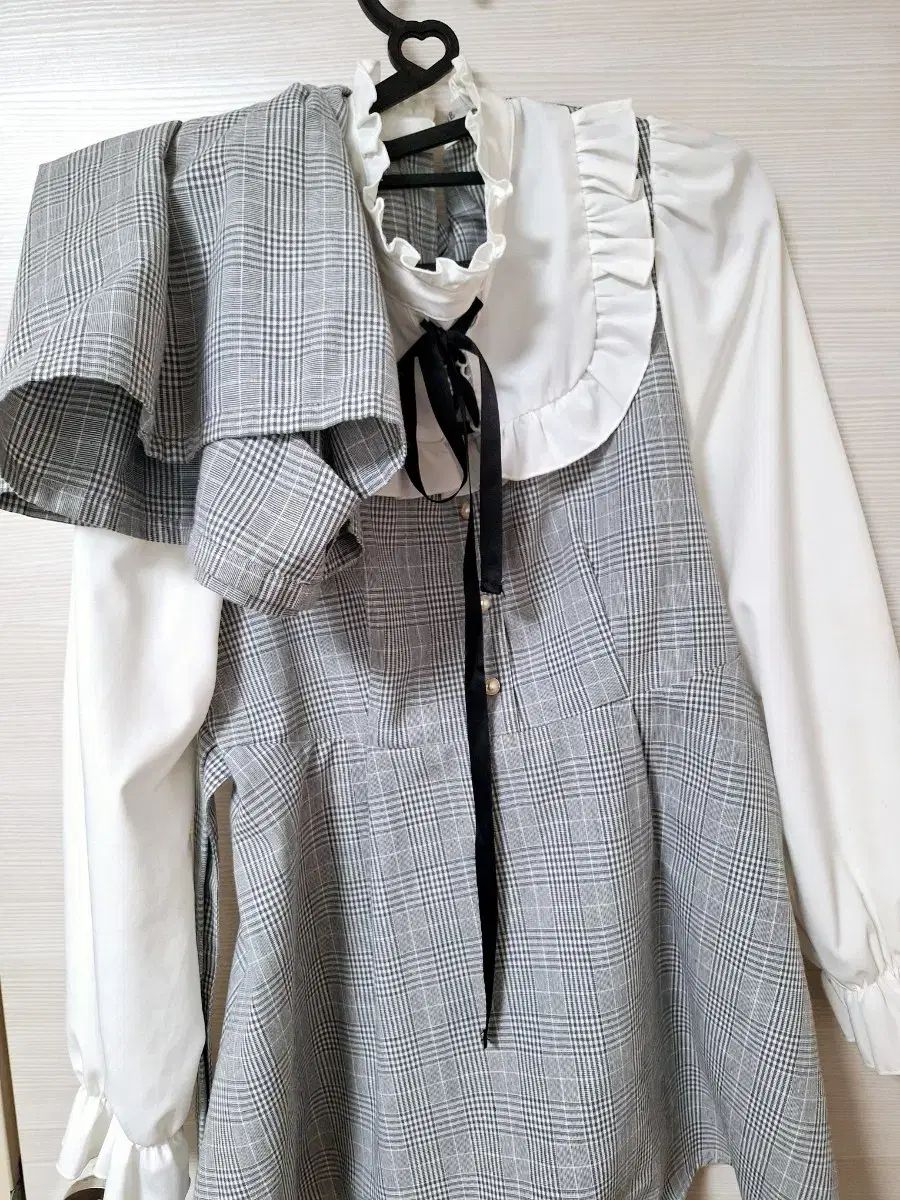 ノエミー NOEMIE さきまるちゃんコラボ！ハートチョーカーシアー