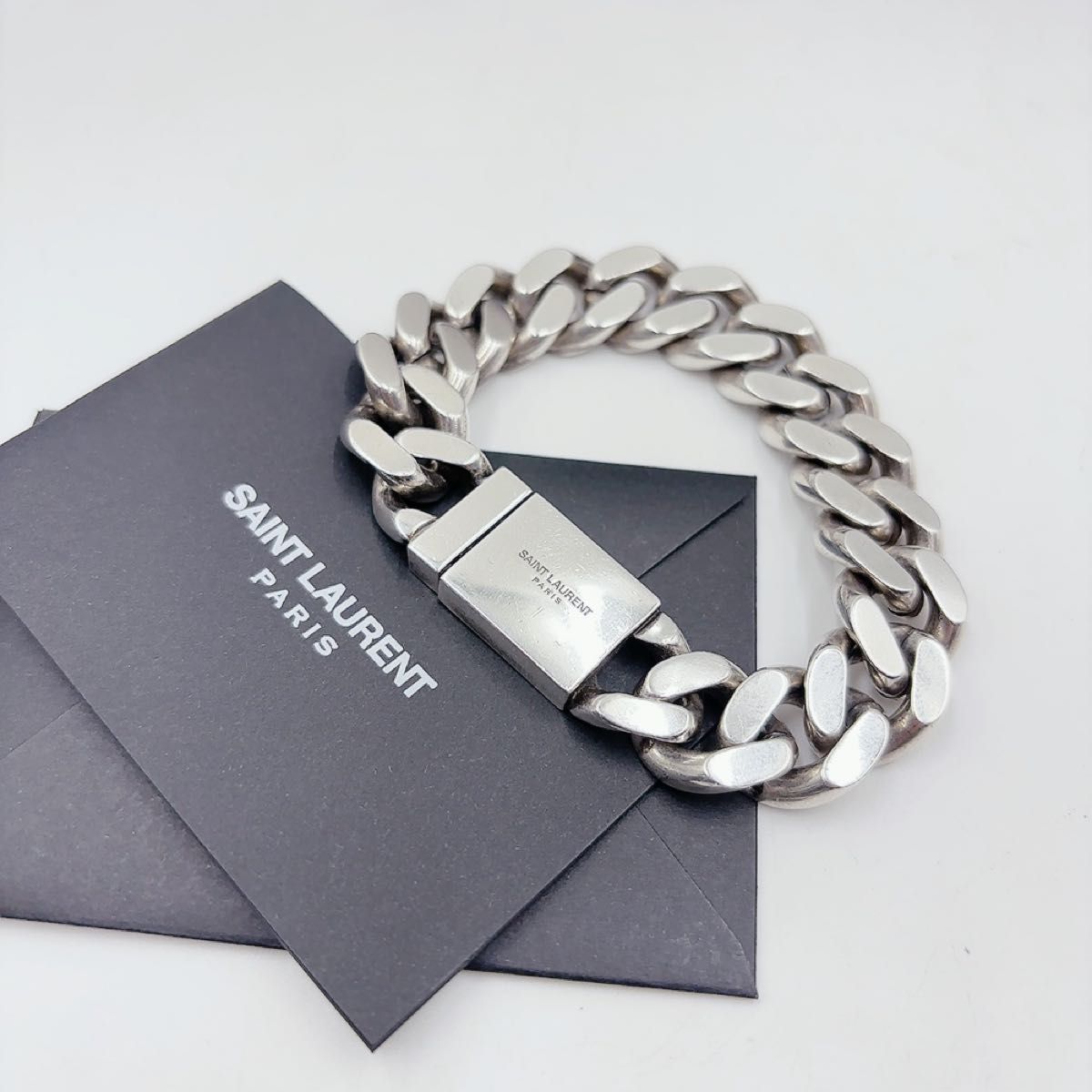 SAINT LAURENT シルバートーン カーブチェーン ブレスレット L