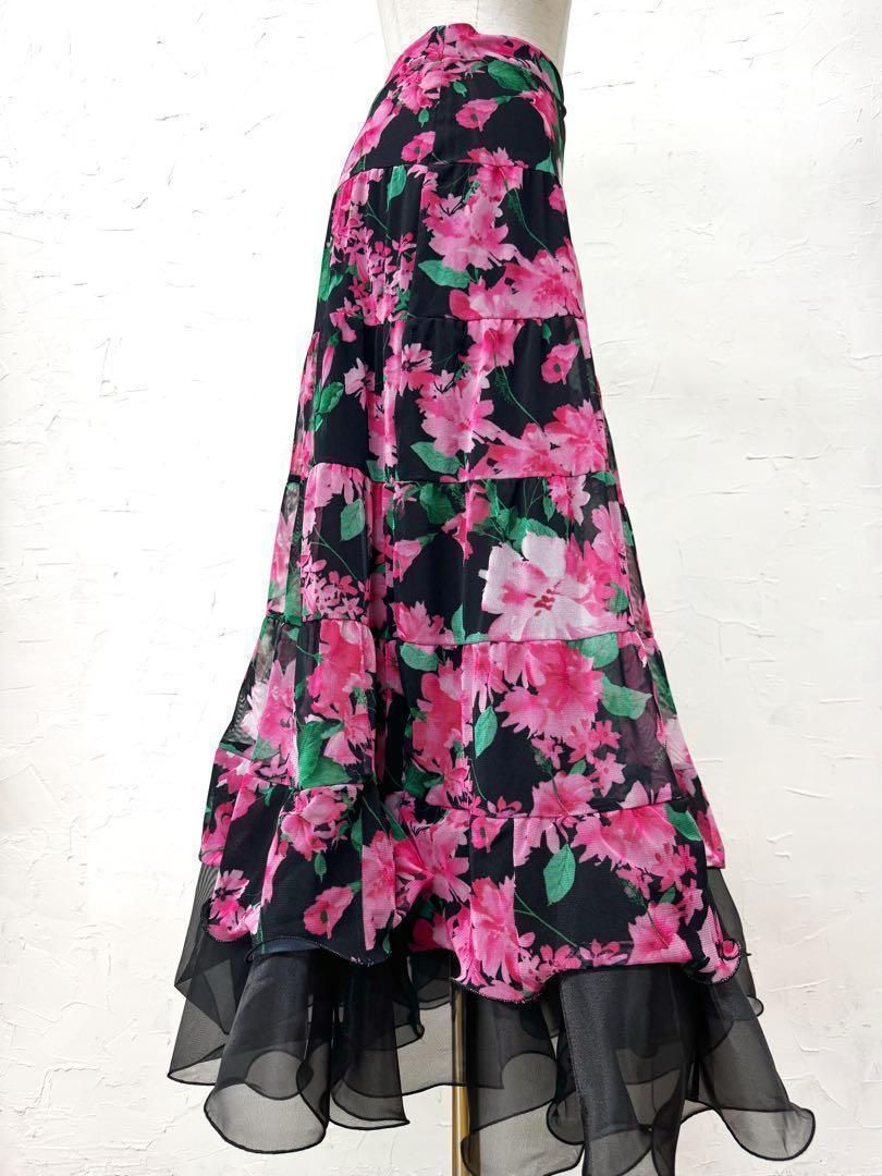 パーティーに】新品 社交ダンス ピンク花柄セットアップ黒 m926