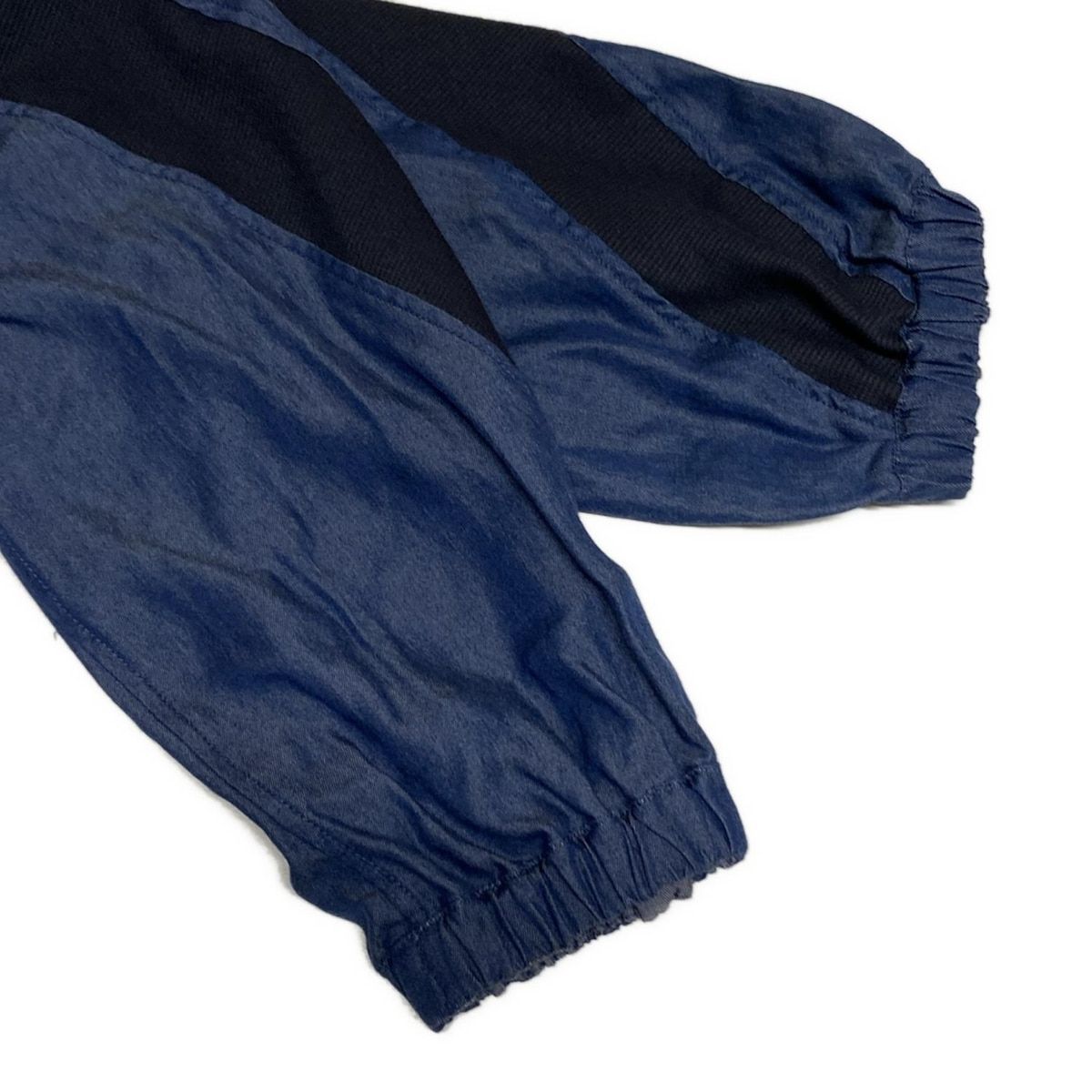 ネイビー×黒 長袖