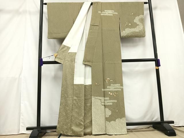 け下げ 正絹 格子柄 鹿子絞り 花に刺繍 紋無し 広衿 袷 着物 U-118 は*ぜ様 付下げ ちりめん 絞り 刺繍の花模様 着物 正絹 袷 広衿