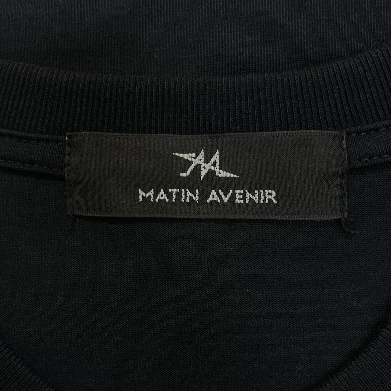 MATIN AVENIR バンクシー ナポレオン プリント Tシャツ マタン