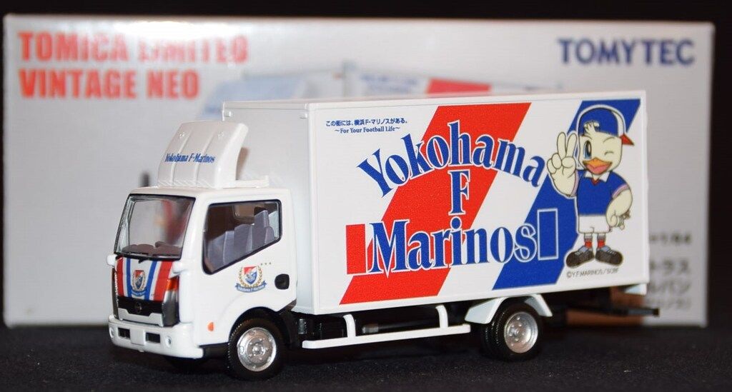 TOMYTEC TOMICA LIMITED VINTAGE NEO 日産アトラス F24