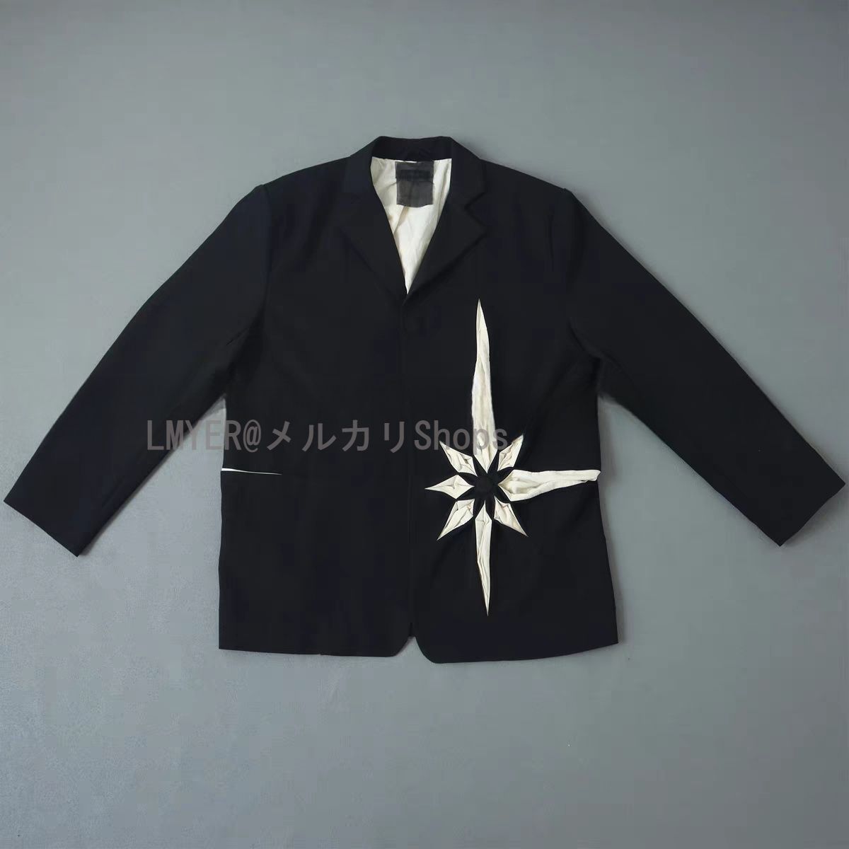 KUSIKOHC ORIGAMI FLOWER BLAZER テーラードジャケット - メルカリ