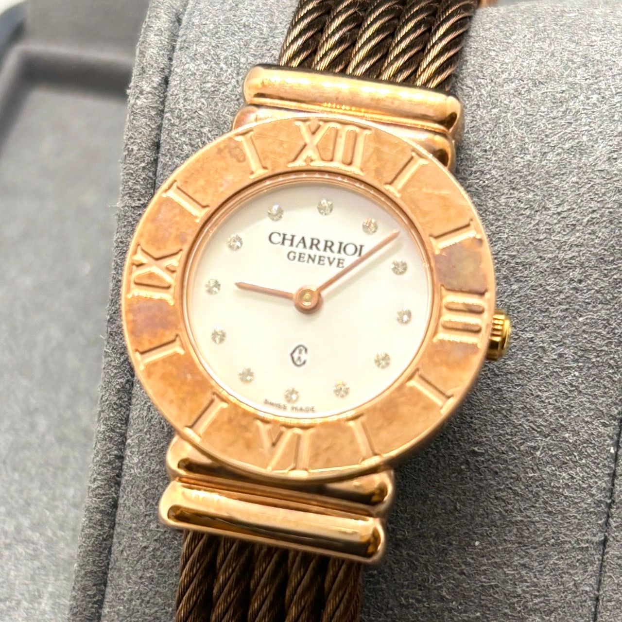美品】シャリオール レディース ピンク×ゴールド 腕時計 Ref. 028R