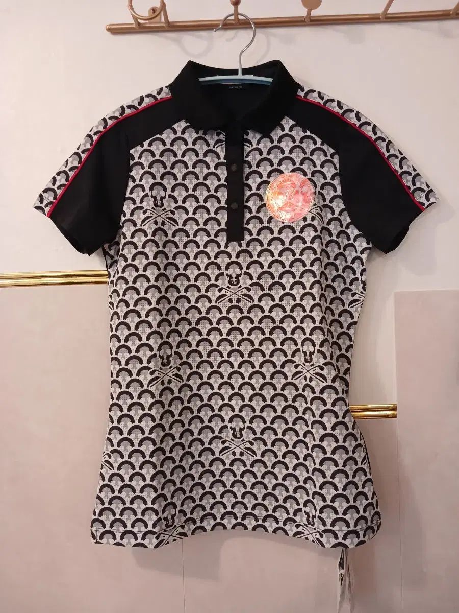 MARK - LONA マークアンドロナ 正規品 レディース 上下セット 賞 XS ヘクタール S