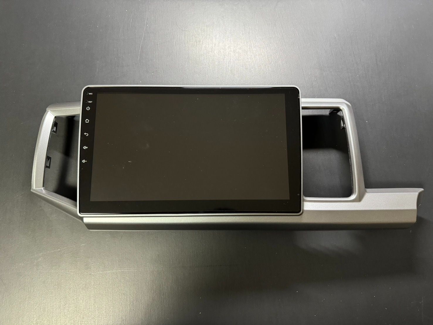 ホンダ ステップワゴン 2009-2015年灰色 10インチ android式カーナビ 取り付けキット カーナビ