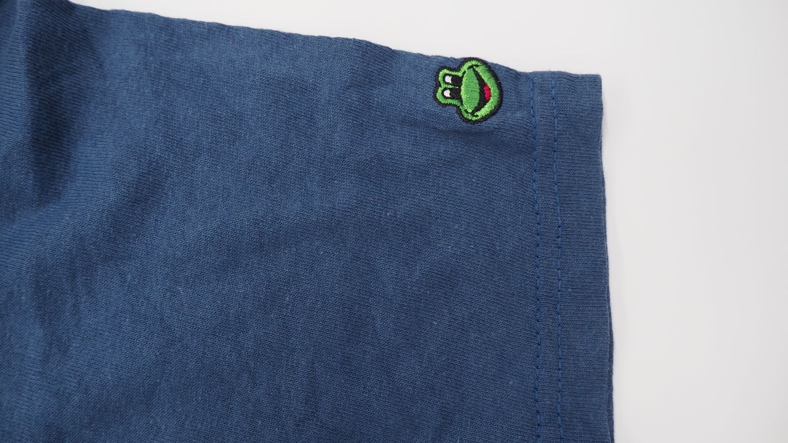 (アメリカ古着)Senor Frogs セニョールフロッグス カエルイラスト ネイビーTシャツ M