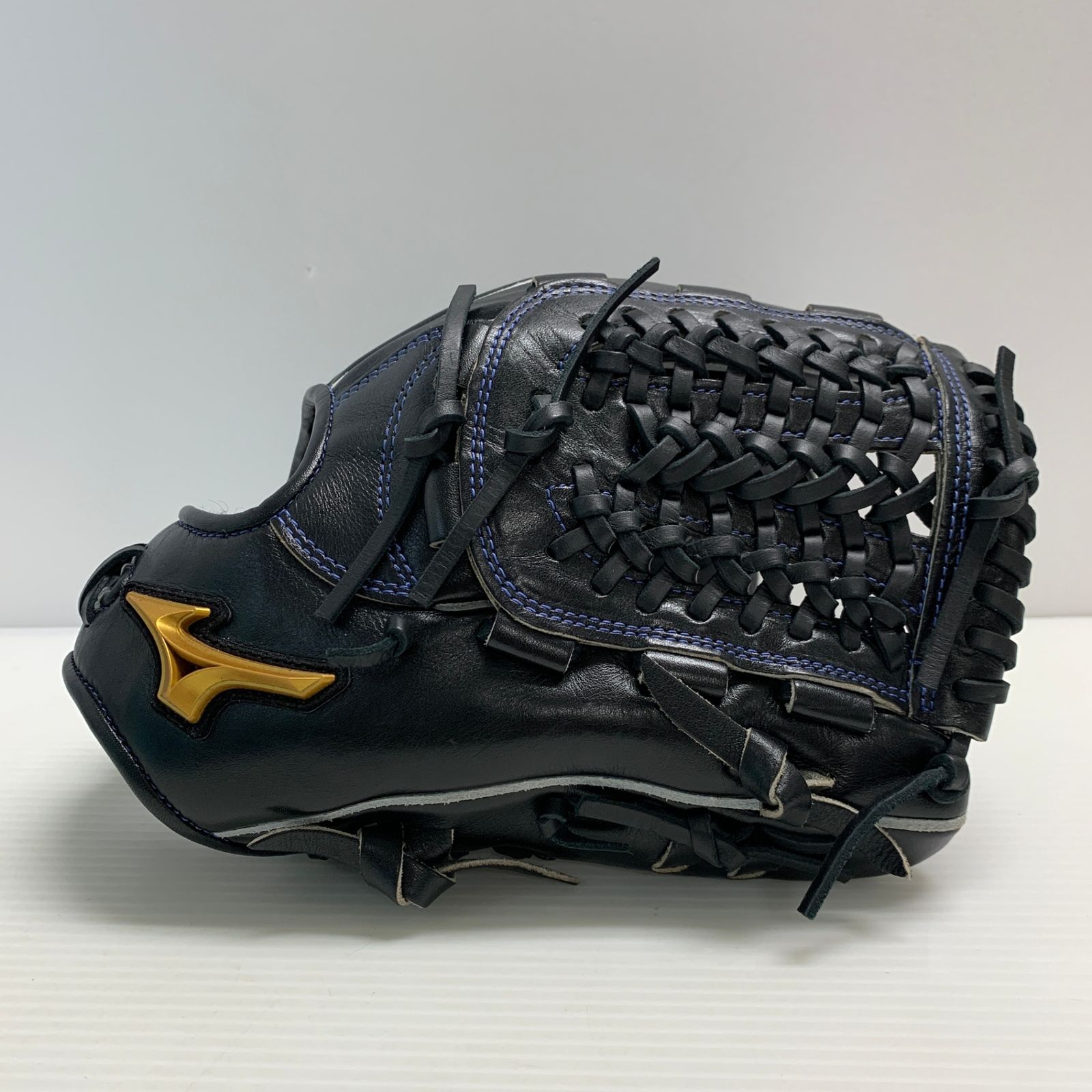 ミズノ MIZUNO アルペンオリジナル 軟式 大人 一般 オールラウンド グローブ グラブ 右投げ 1AJGR00100 品 野球 6325
