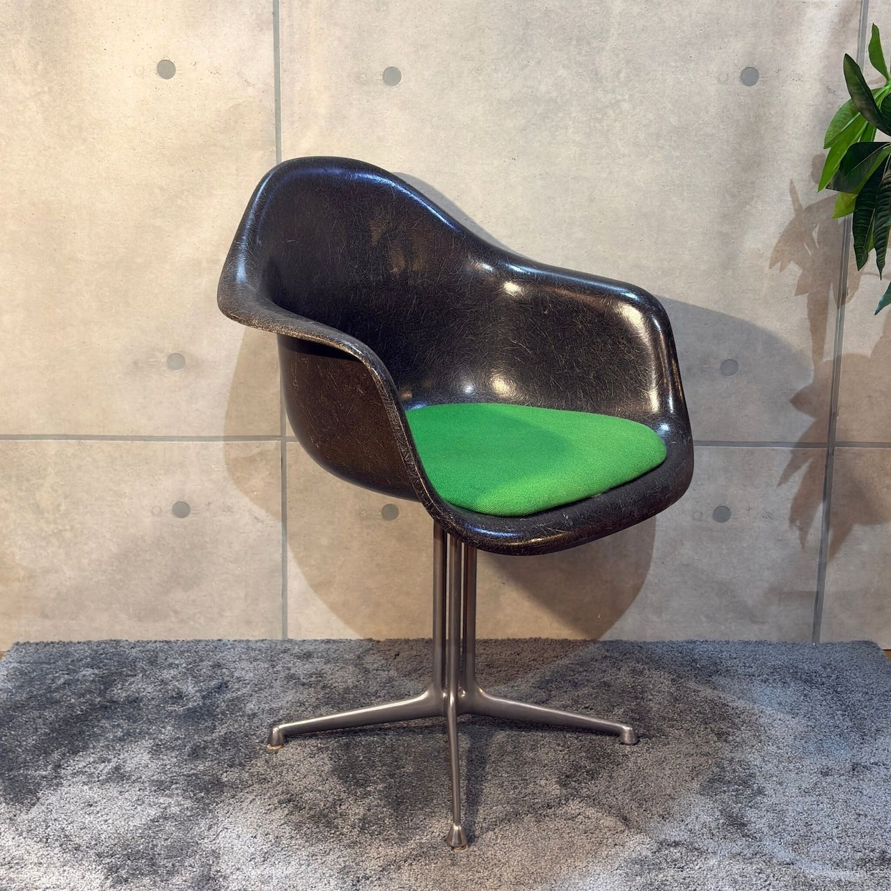 VINTAGE Herman Miller Vitra Eames DAL ラ フォンダ アームシェルチェア LA FONDA FRP 1970s