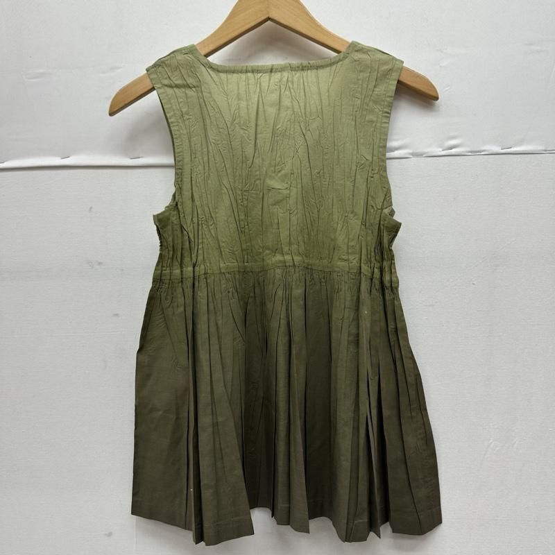 PLEATS PLEASE プリーツプリーズ タンクトップ ISSEY MIYAKE ノースリーブ シワ プリーツ 加工 グラデーション ベスト PP 93-PE 971