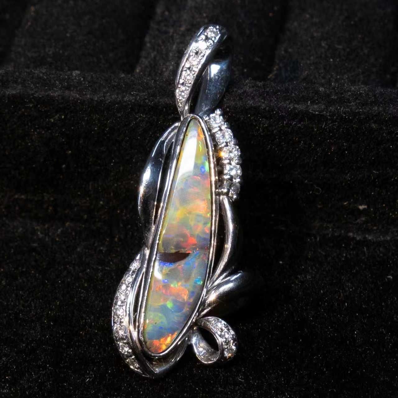 ボルダーオパール5.12ct ダイヤモンド0.25ct ペンダント PT900 -X1938