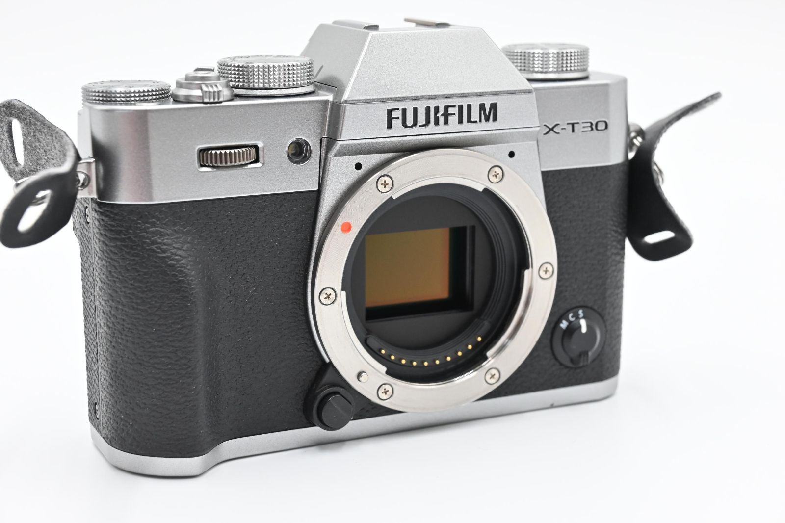 極上品】FUJIFILM ミラーレス一眼カメラ X-T30ボディ シルバー X-T30-S #425 - メルカリ