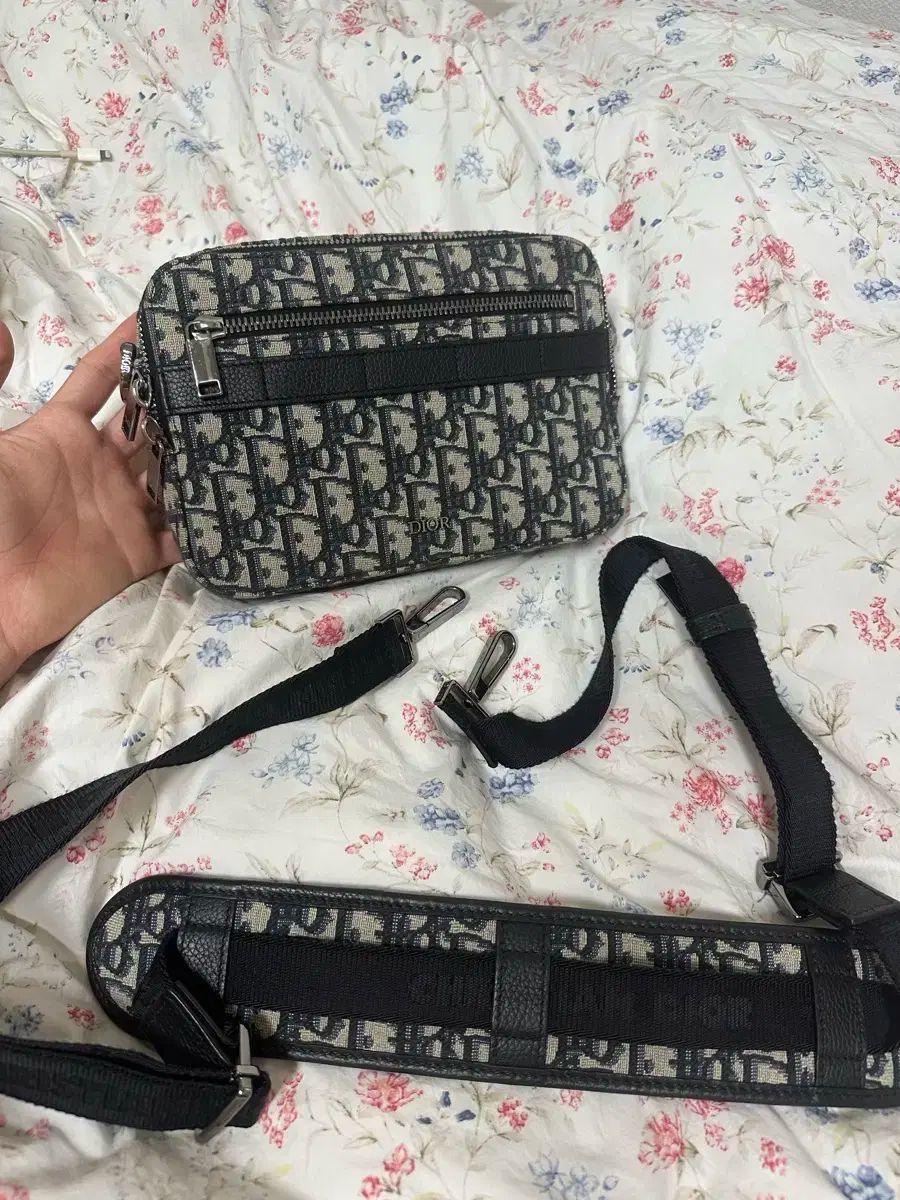Dior ディオール オブリーク Safari メッセンジャーバッグ