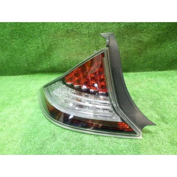 CRZ ZF1 テールライト CR－Z ZF1 右テールランプ ライト レンズ NH624P スタンレー P8689