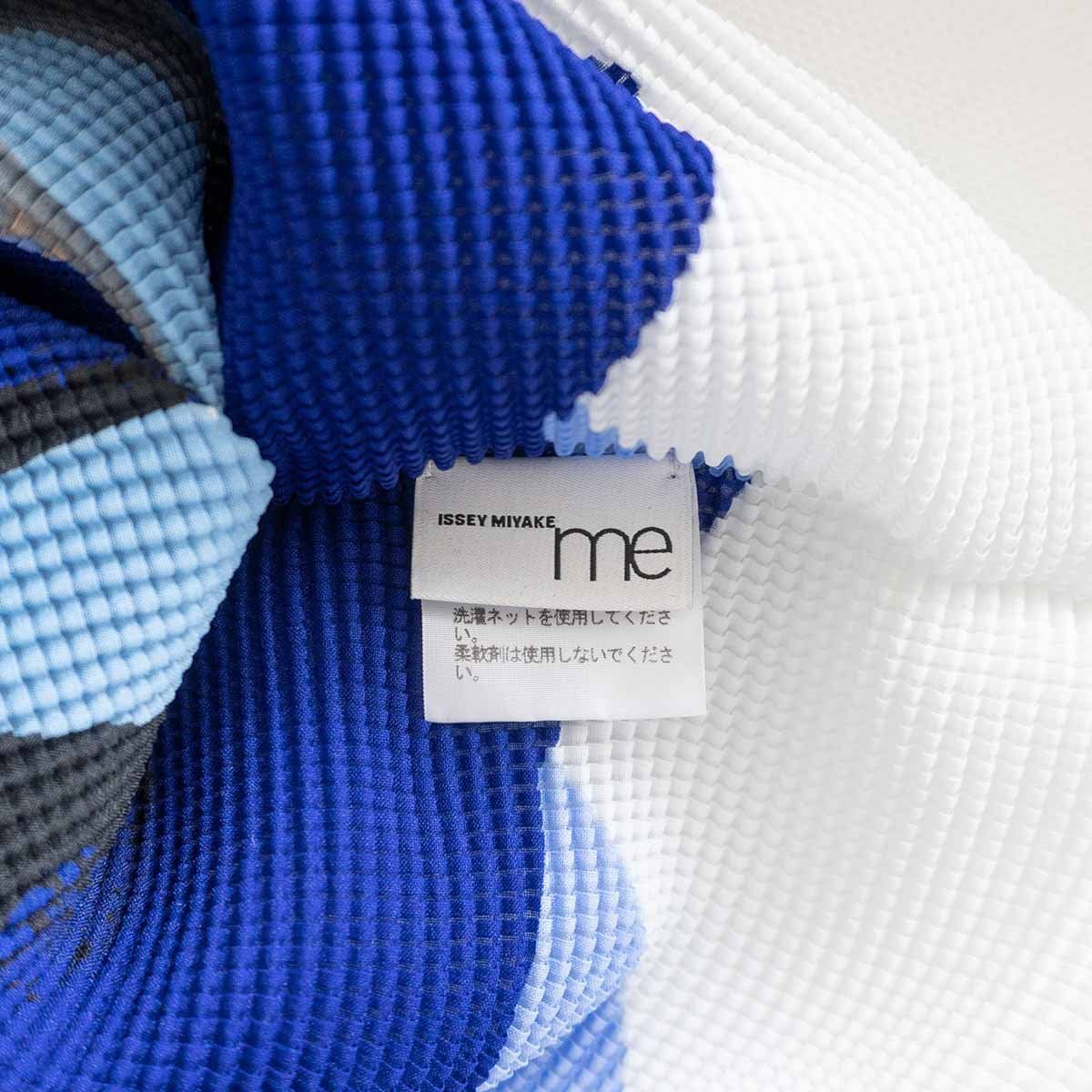 極美品】me ISSEY MIYAKE 【総柄 カットソー】 ミー イッセイ