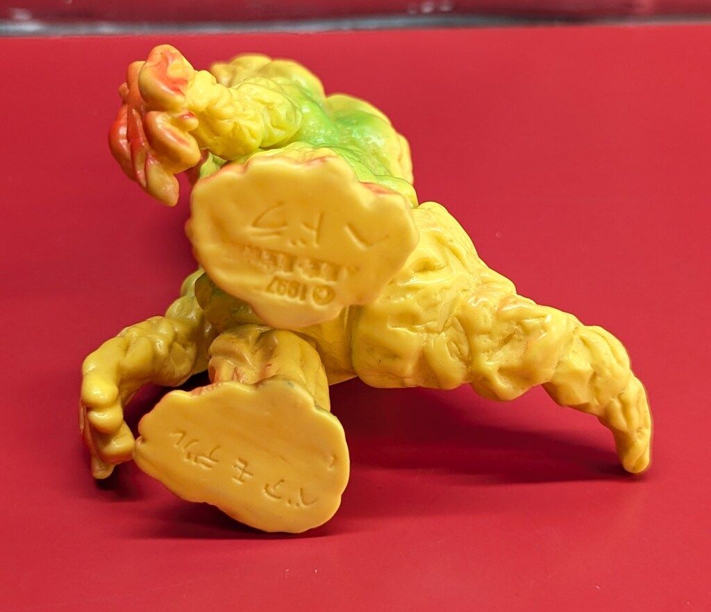 ヘドラ　ベアモデル　ミドルサイズ オール怪獣コレクション ベアモデル オール怪獣コレクション ヘドラ 黄成型 ミドルサイズ