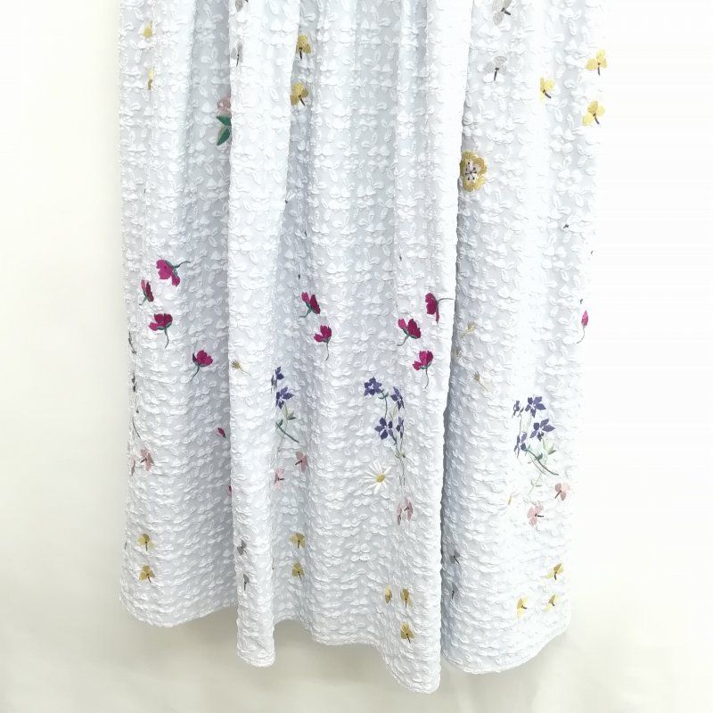 23SS✨美品 Chesty チェスティ ジャガード刺繍パフスリーブワンピース チェスティ Chesty 23SS ジャガード 刺繍 パフスリーブ ロング