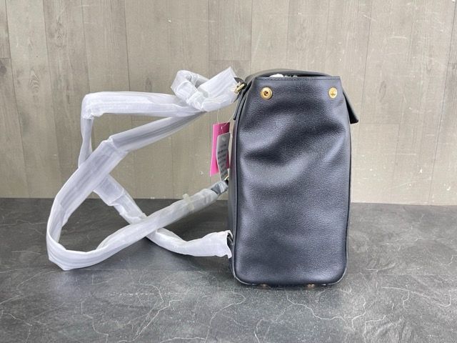未使用 Ketespade NEWYORK K8972 レザー リュック バックパック katy