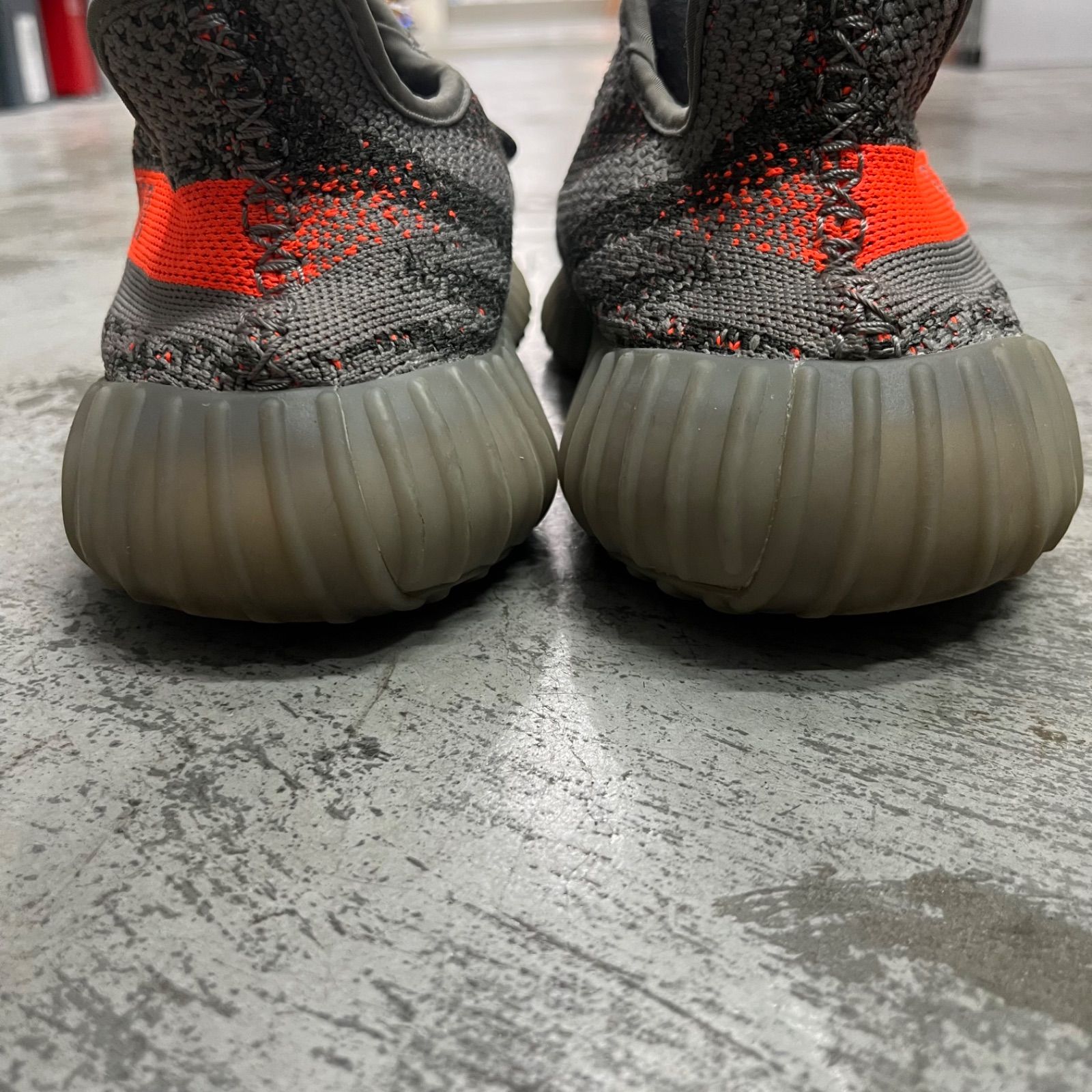 adidas YEEZY Boost 350 V2 