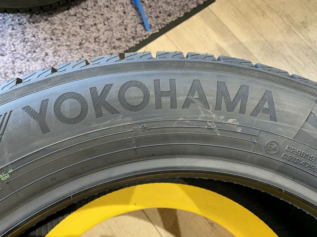 【2211085】【新品】1本 YOKOHAMA iCE GUARD iG70 225/55R18 2021年 アウトランダー デリカD5 XV フォレスター エルグランド 等