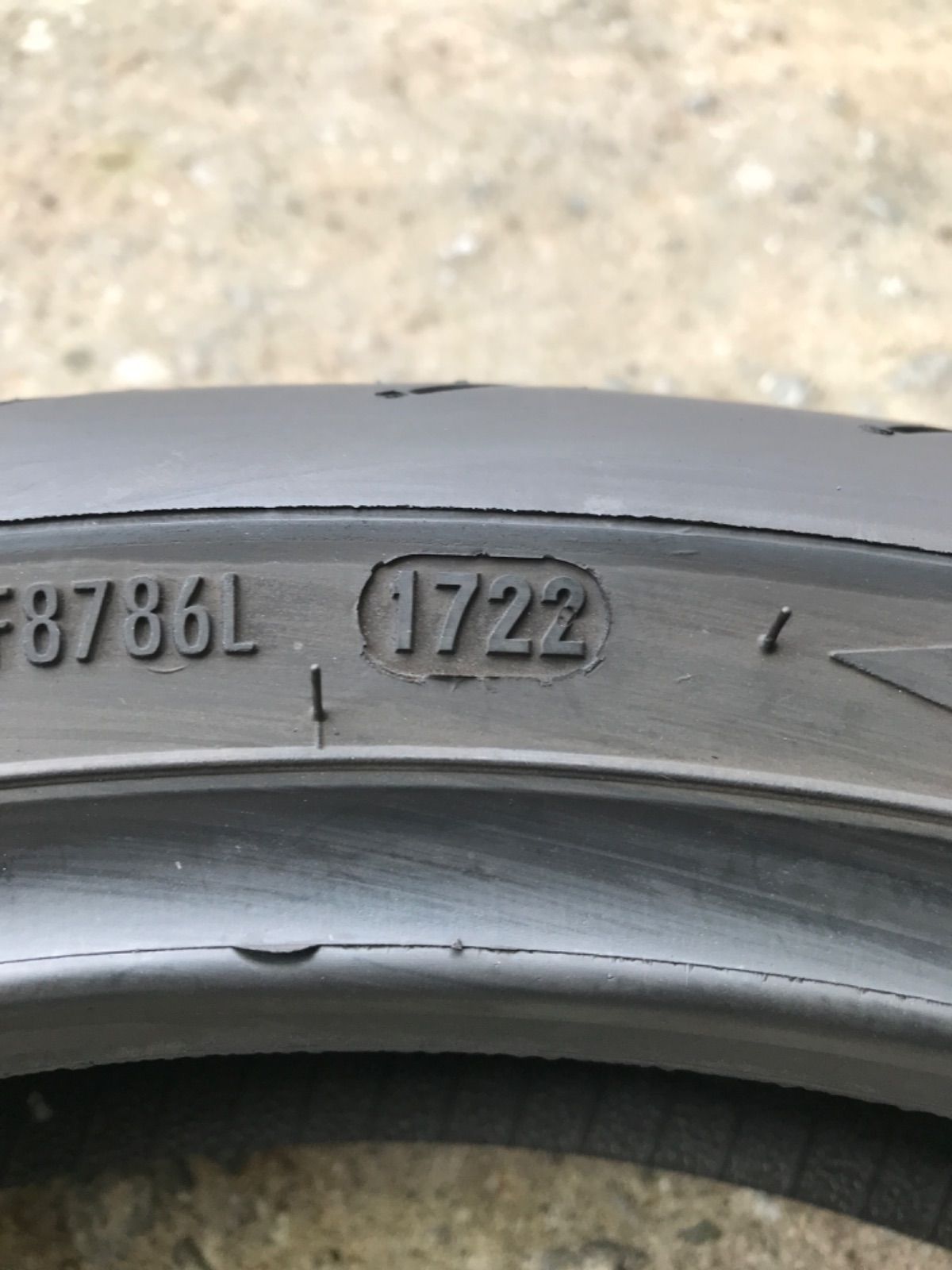 ピレリ ロッソⅣ 前後セット ピレリ ロッソ4 前後セット 120/70ZR17