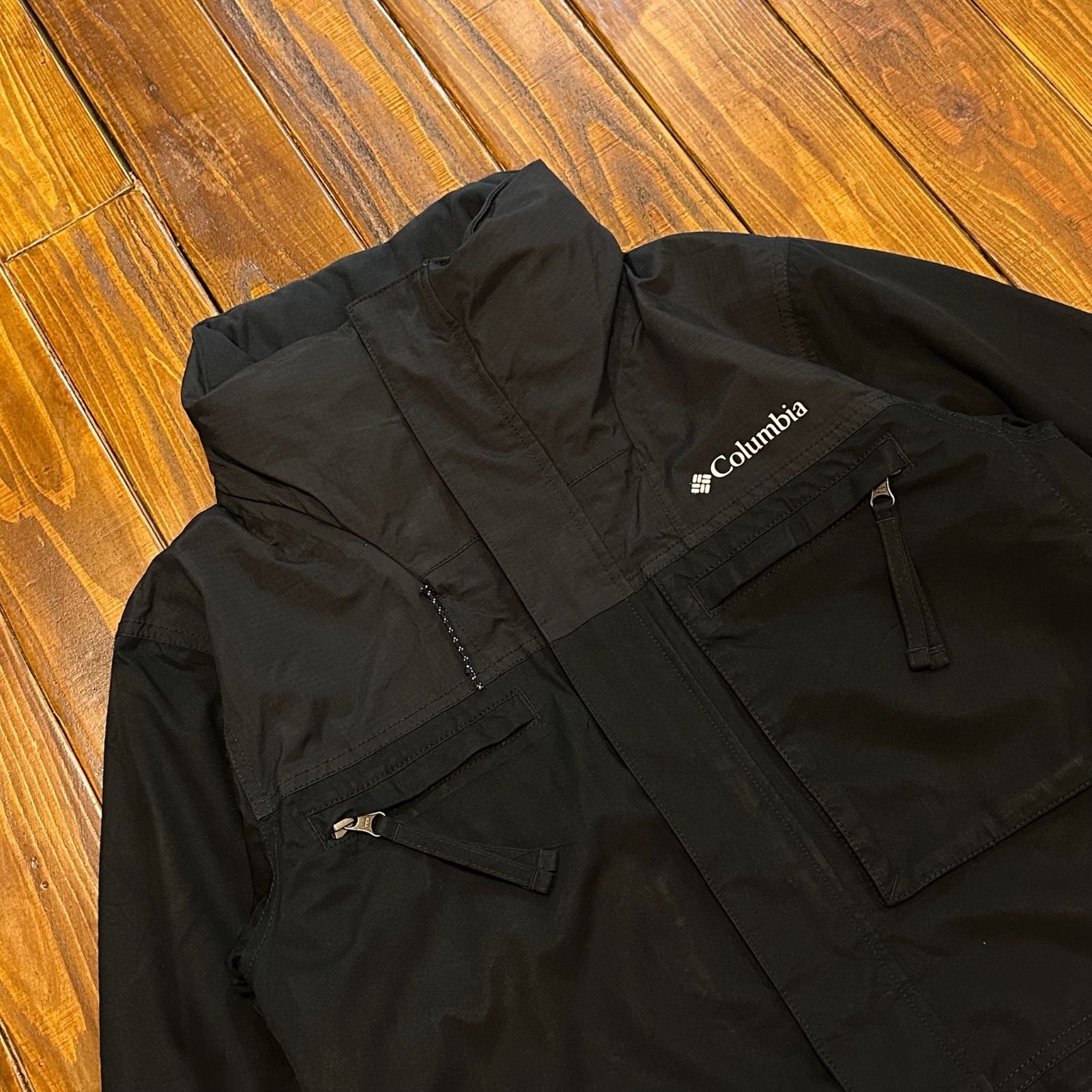 Columbia コロンビア